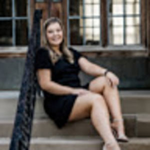 Meet your Posher, Katelyn